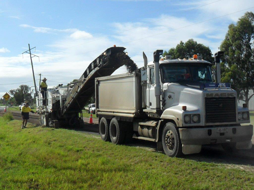 Earth Moving Field Services - Civil Construction Toowoomba